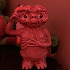 ET piggy bank